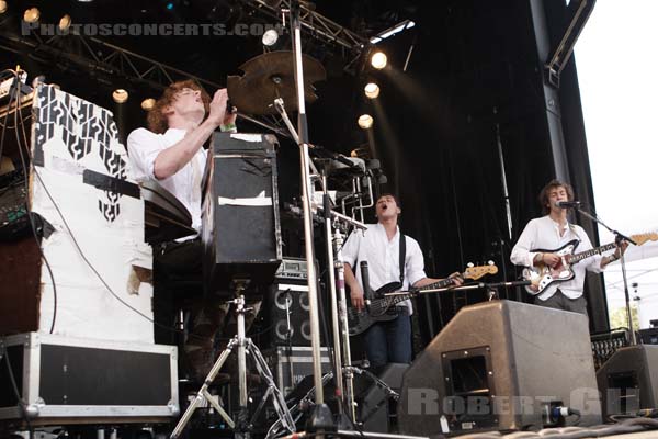 MYSTERY JETS - 2006-06-24 - CERGY - Base de Loisirs - 